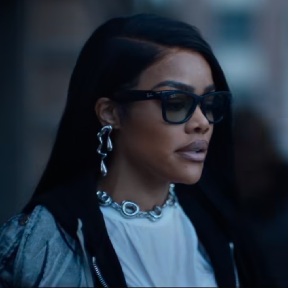 Nat & Liv Burnished GOLD Drop Earrings 
8 Other Reasons Khloe Kardashian Teyana